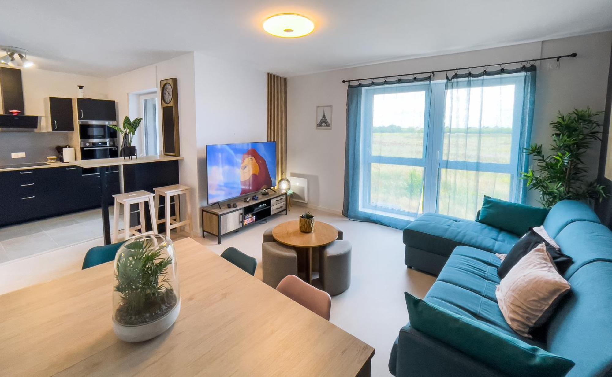Duplex Disney Кувре Екстериор снимка